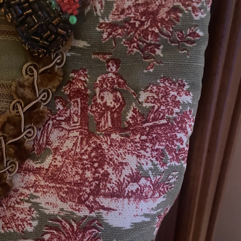 Mary Frances Red and Green Beaded Tote - Picture 5 of 11